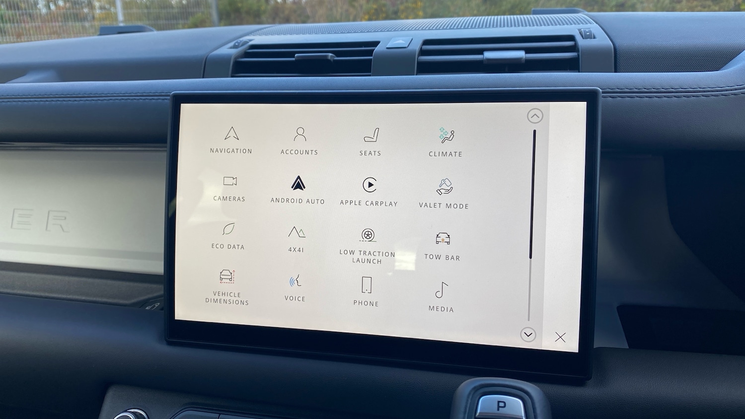 Used Land Rover Defender 2025 for sale - 76382569: Photo 62