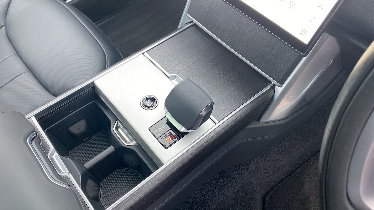 Used Land Rover Range Rover 2025 for sale - 76877751: Photo 13