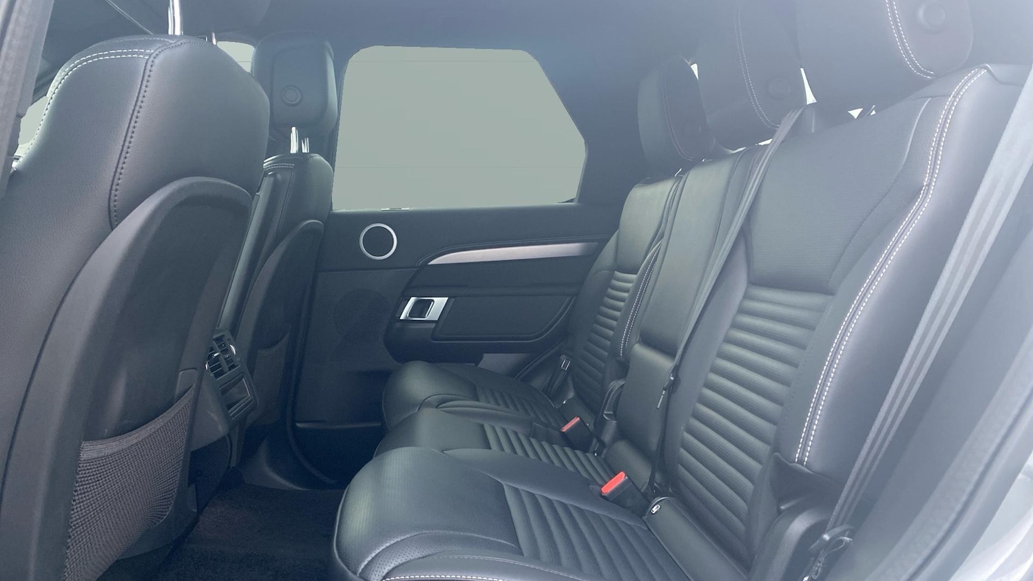 Used Land Rover Discovery 2024 for sale - 77365121: Photo 4