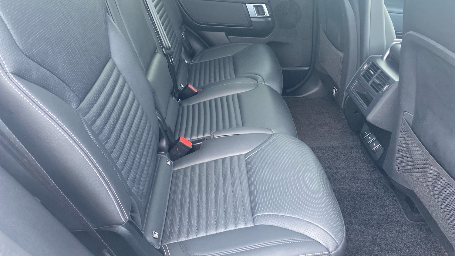 Used Land Rover Discovery 2024 for sale - 77365121: Photo 40