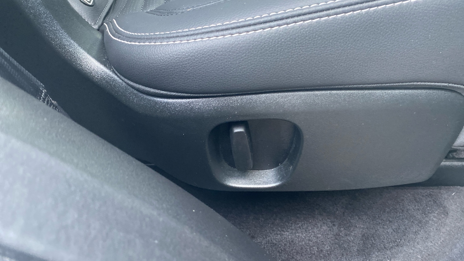 Used Land Rover Discovery 2024 for sale - 77365121: Photo 43