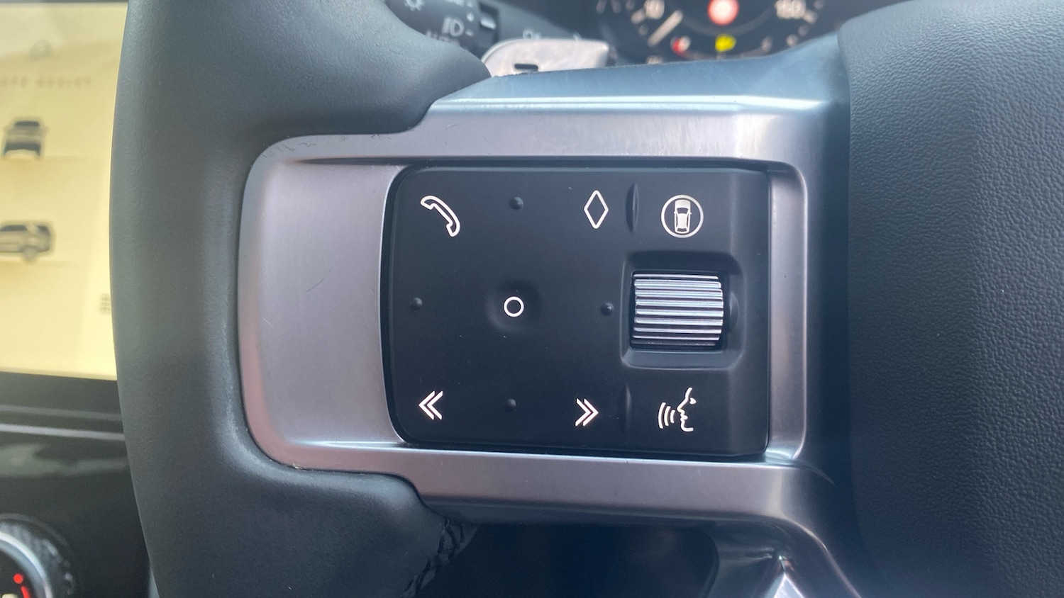 Used Land Rover Discovery 2024 for sale - 77365121: Photo 55