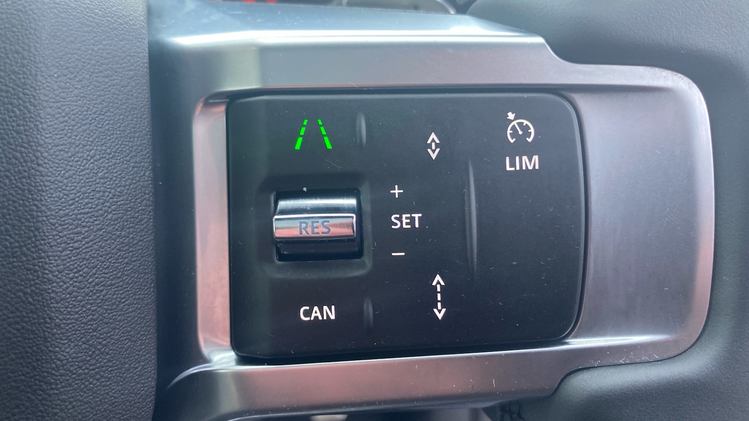 Used Land Rover Discovery 2024 for sale - 77365121: Photo 56