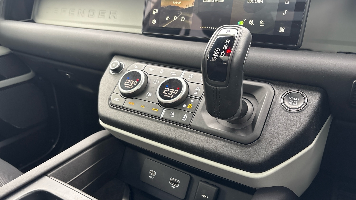 Used Land Rover Defender 2024 for sale - 77336442: Photo 13