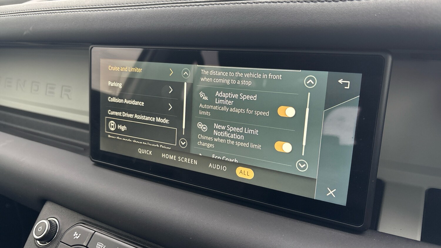 Used Land Rover Defender 2024 for sale - 77336442: Photo 42