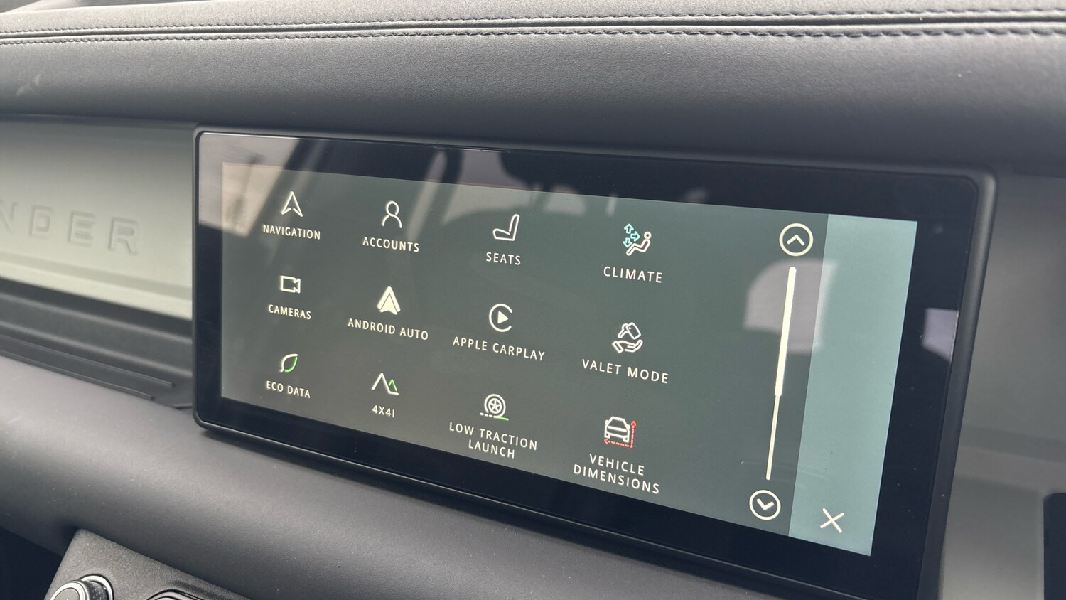 Used Land Rover Defender 2024 for sale - 77336442: Photo 46