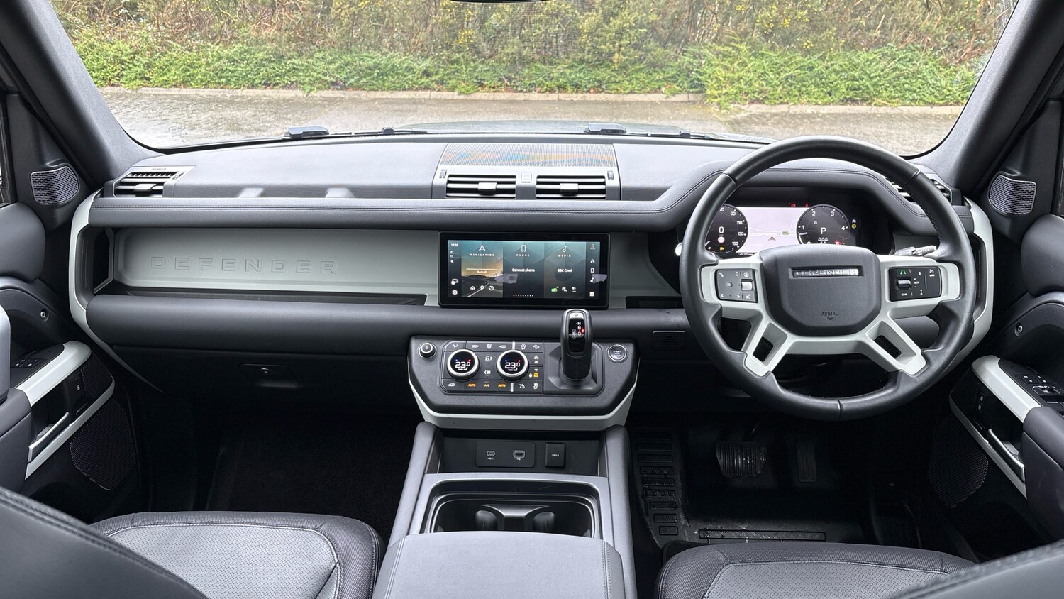 Used Land Rover Defender 2024 for sale - 77336442: Photo 9