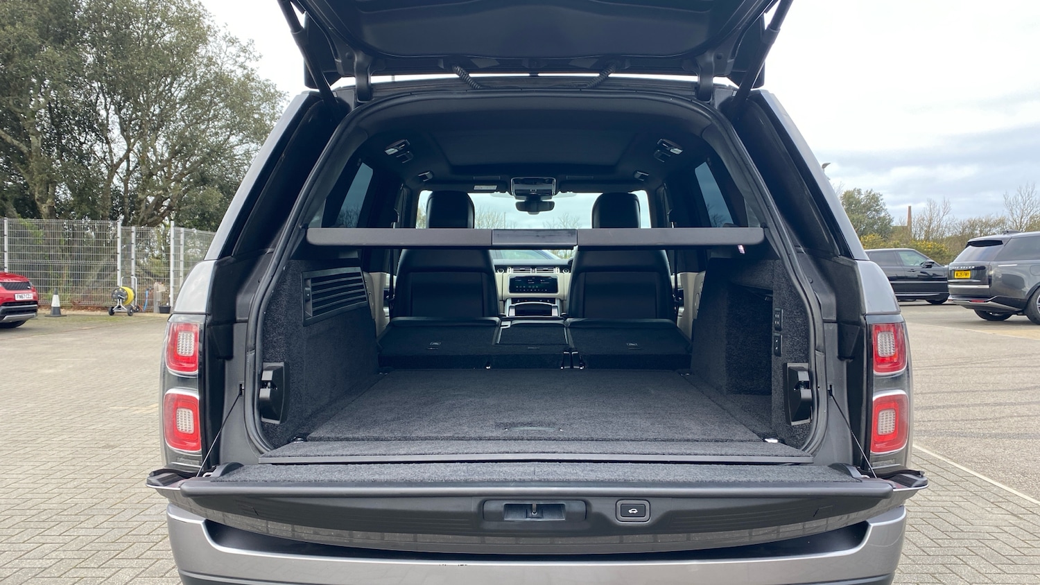 Used Land Rover Range Rover 2021 for sale - 77195636: Photo 10