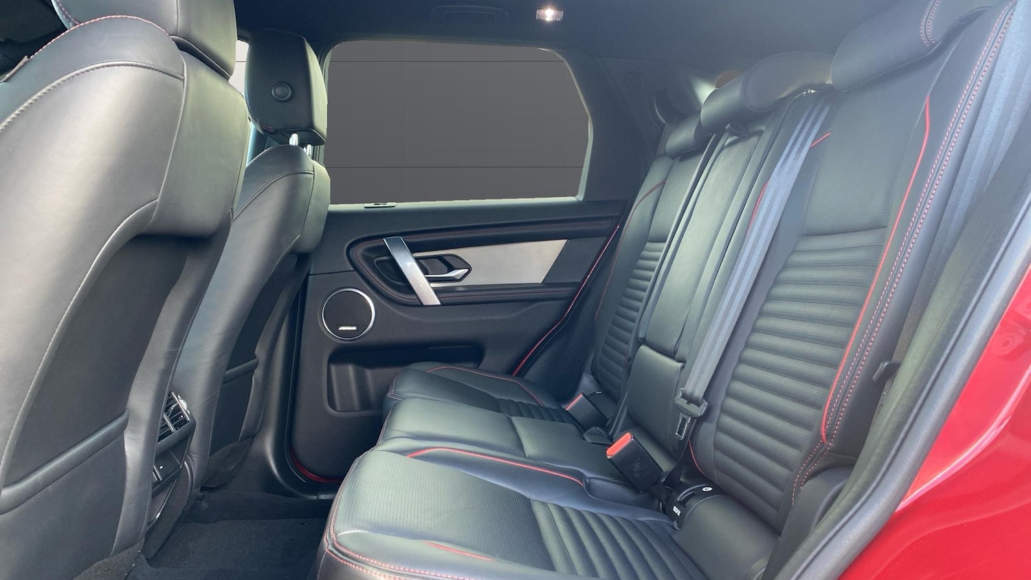 Used Land Rover Discovery Sport 2022 for sale - 77431607: Photo 4