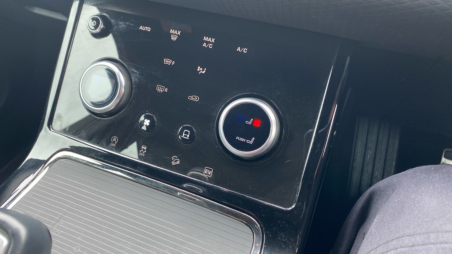 Used Land Rover Range Rover Evoque 2022 for sale - 77446103: Photo 53