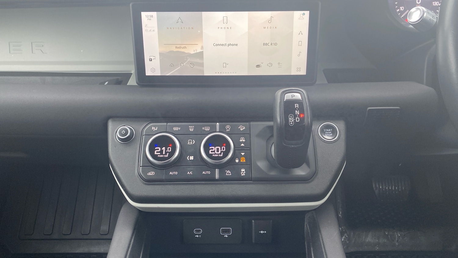 Used Land Rover Defender 2020 for sale - 77446104: Photo 14