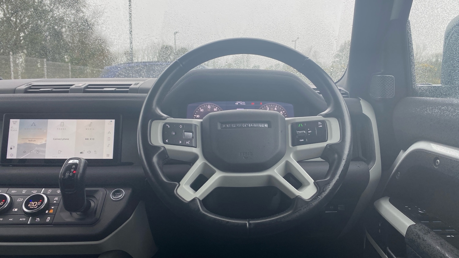 Used Land Rover Defender 2020 for sale - 77446104: Photo 15