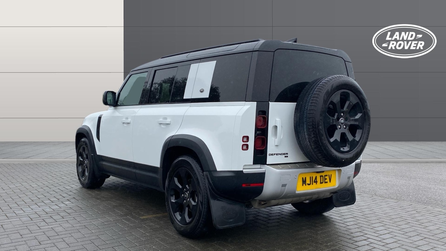Used Land Rover Defender 2020 for sale - 77446104: Photo 2