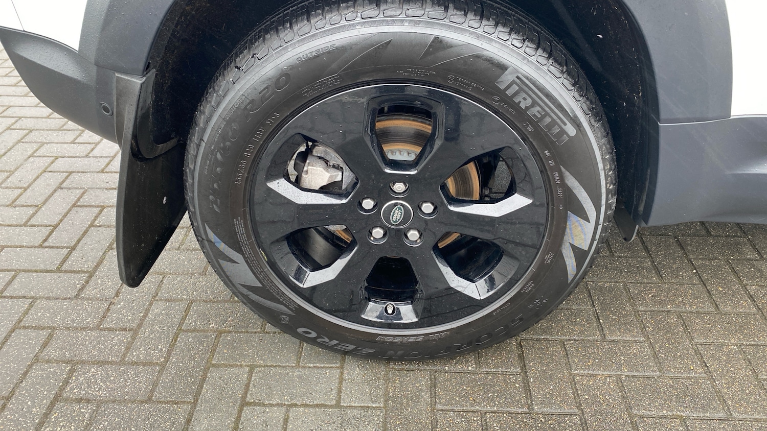 Used Land Rover Defender 2020 for sale - 77446104: Photo 26