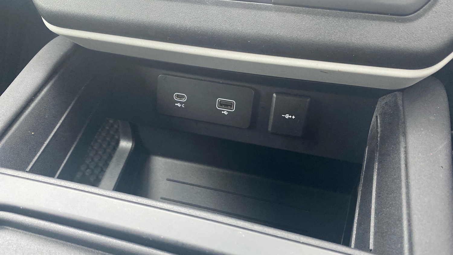 Used Land Rover Defender 2020 for sale - 77446104: Photo 55