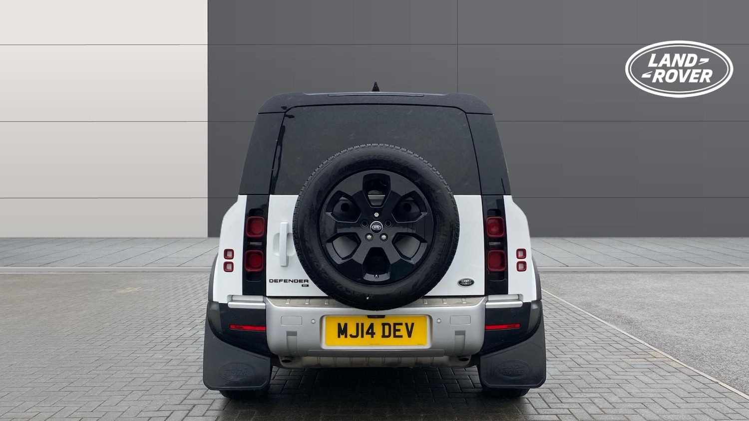 Used Land Rover Defender 2020 for sale - 77446104: Photo 6