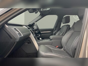 Used Land Rover Discovery 2023 for sale - 75935197: Photo