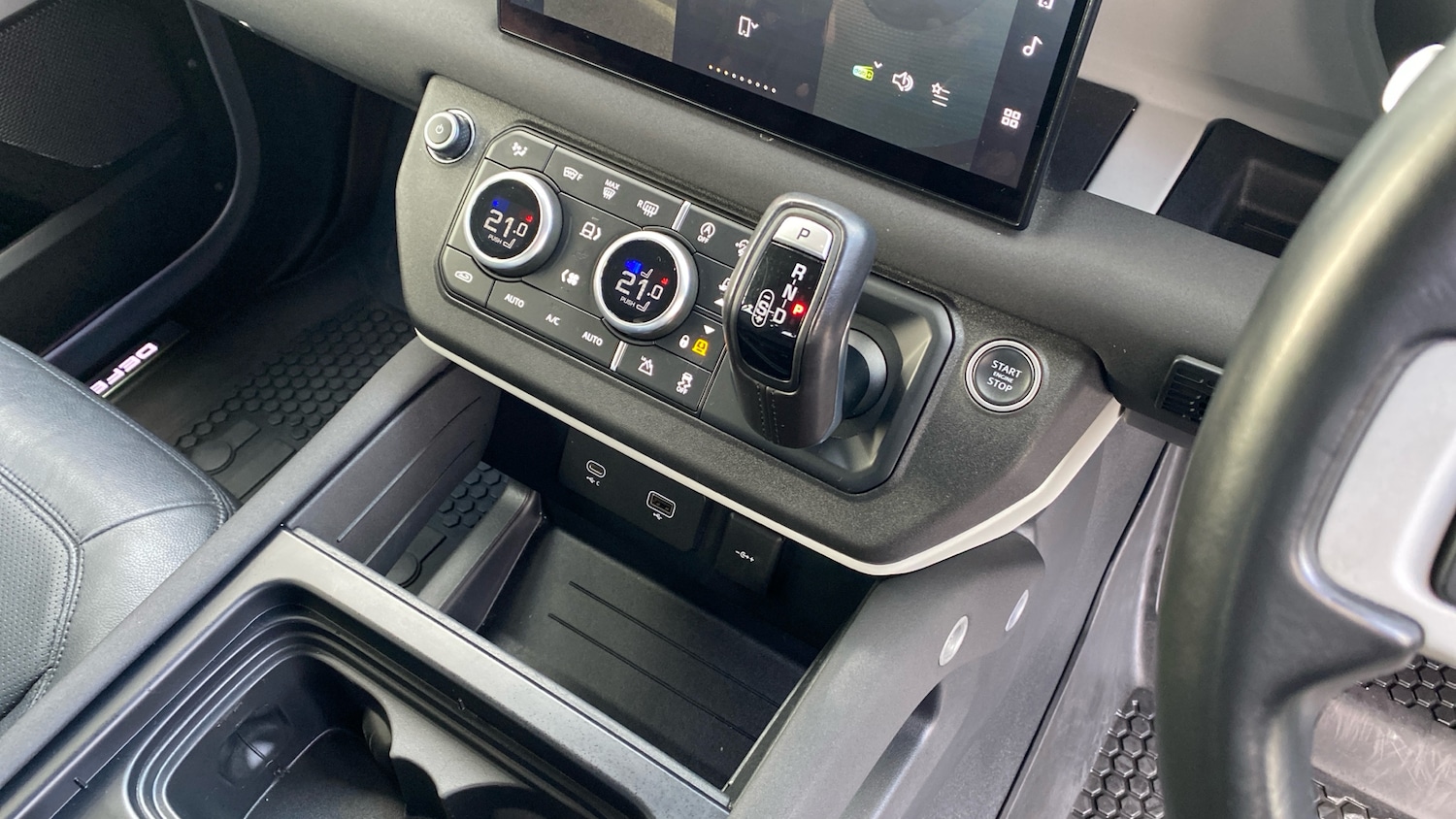 Used Land Rover Defender 2021 for sale - 77258716: Photo 13