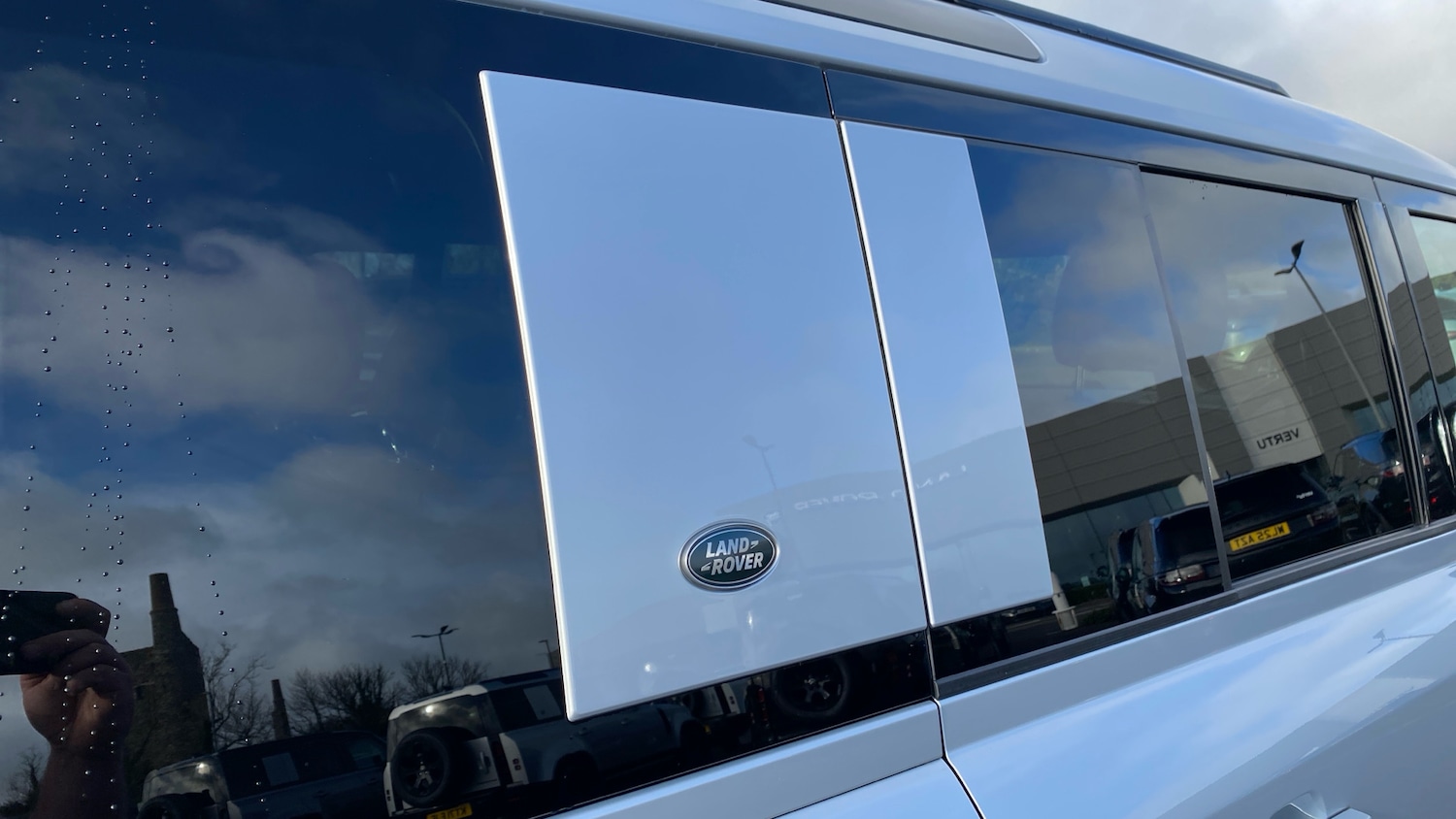 Used Land Rover Defender 2021 for sale - 77258716: Photo 27