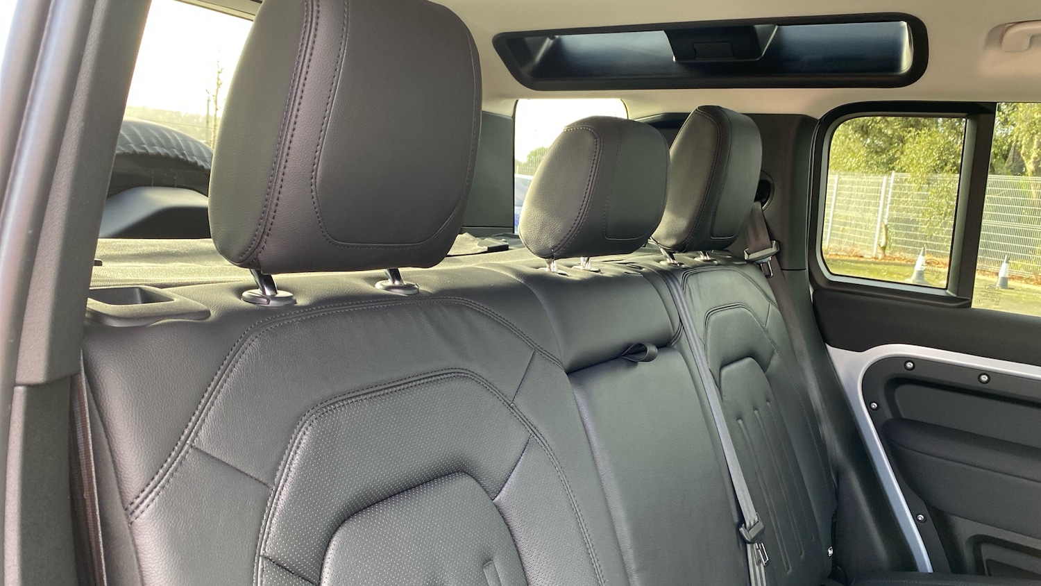 Used Land Rover Defender 2021 for sale - 77258716: Photo 45