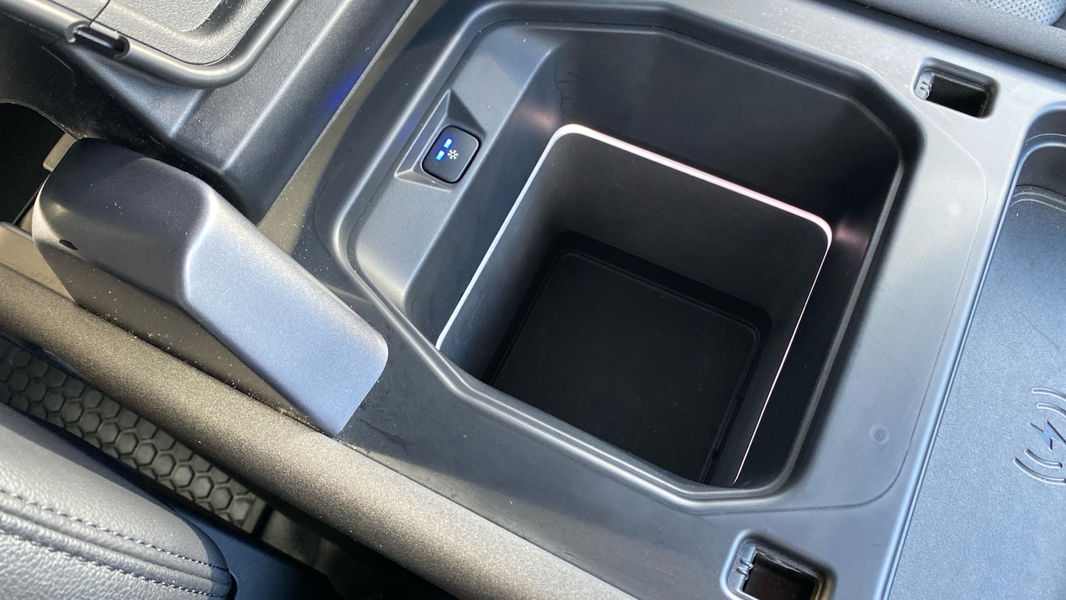 Used Land Rover Defender 2021 for sale - 77258716: Photo 62