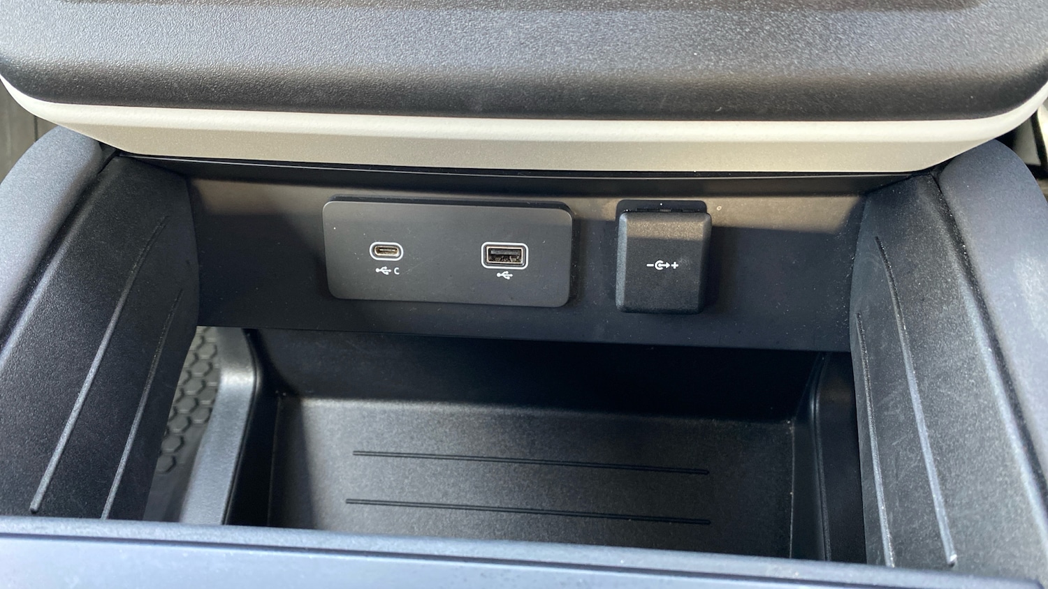 Used Land Rover Defender 2021 for sale - 77258716: Photo 63