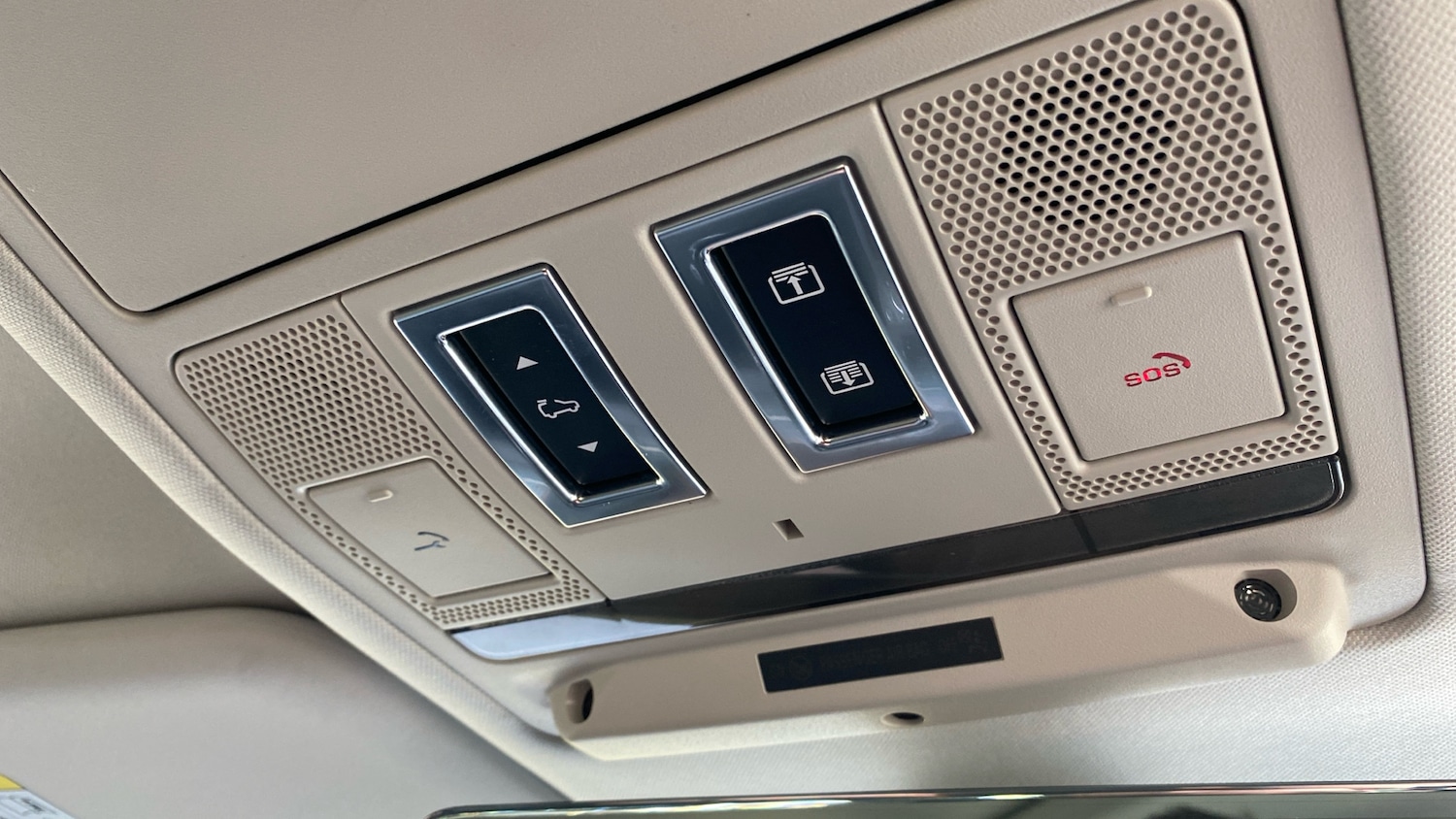 Used Land Rover Defender 2021 for sale - 77258716: Photo 74