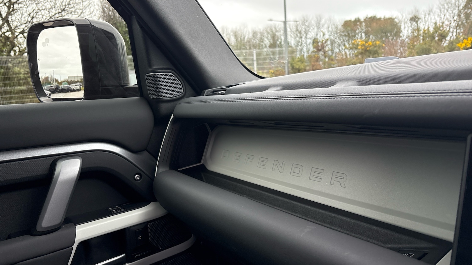 Used Land Rover Defender 2024 for sale - 77607449: Photo 26