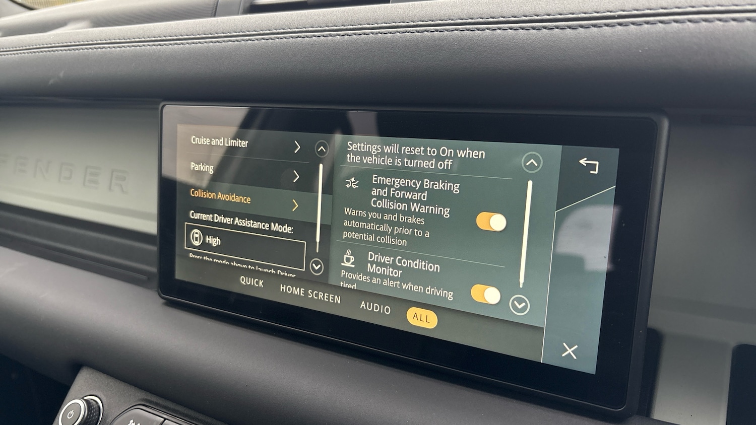 Used Land Rover Defender 2024 for sale - 77607449: Photo 43