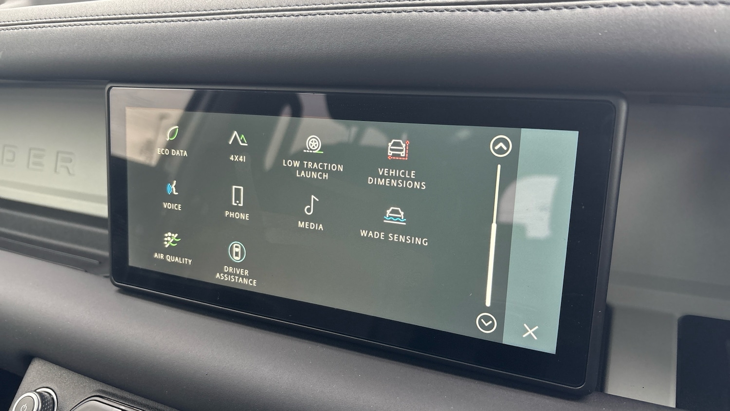 Used Land Rover Defender 2024 for sale - 77607449: Photo 47