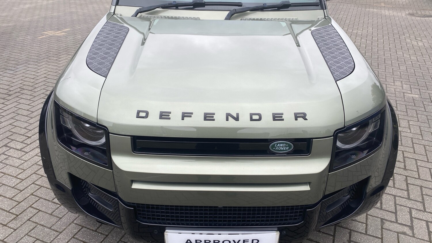 Used Land Rover Defender 2021 for sale - 77570563: Photo 32