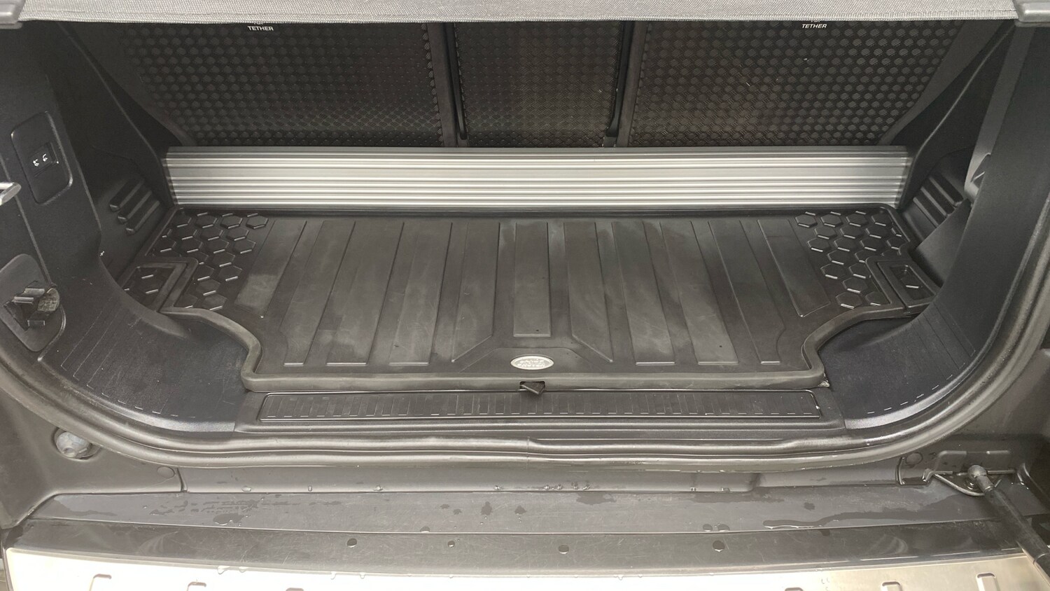 Used Land Rover Defender 2021 for sale - 77570563: Photo 43