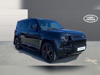 Used Land Rover Defender 2023 for sale - 78353140: Photo