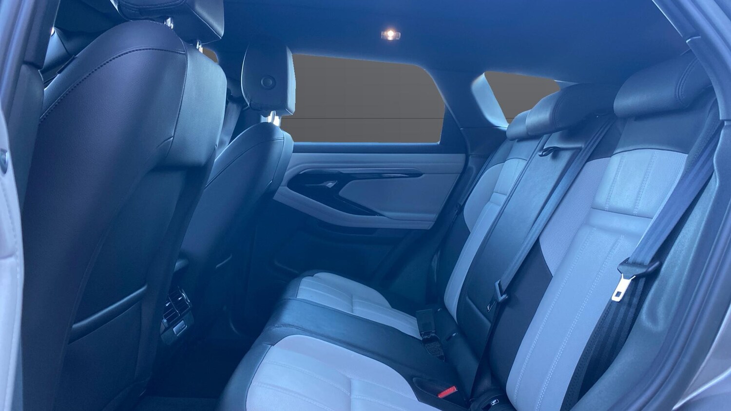 Used Land Rover Range Rover Evoque 2022 for sale - 76566186: Photo 4