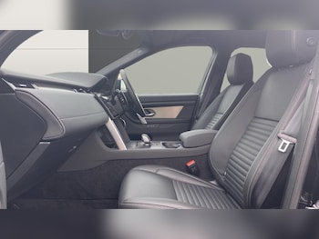 Used Land Rover Discovery Sport 2025 for sale - 76287132: Photo