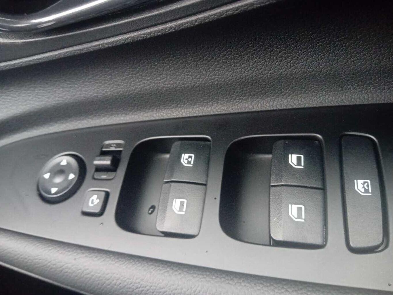 Used Hyundai i20 2025 for sale - 76976396: Photo 24