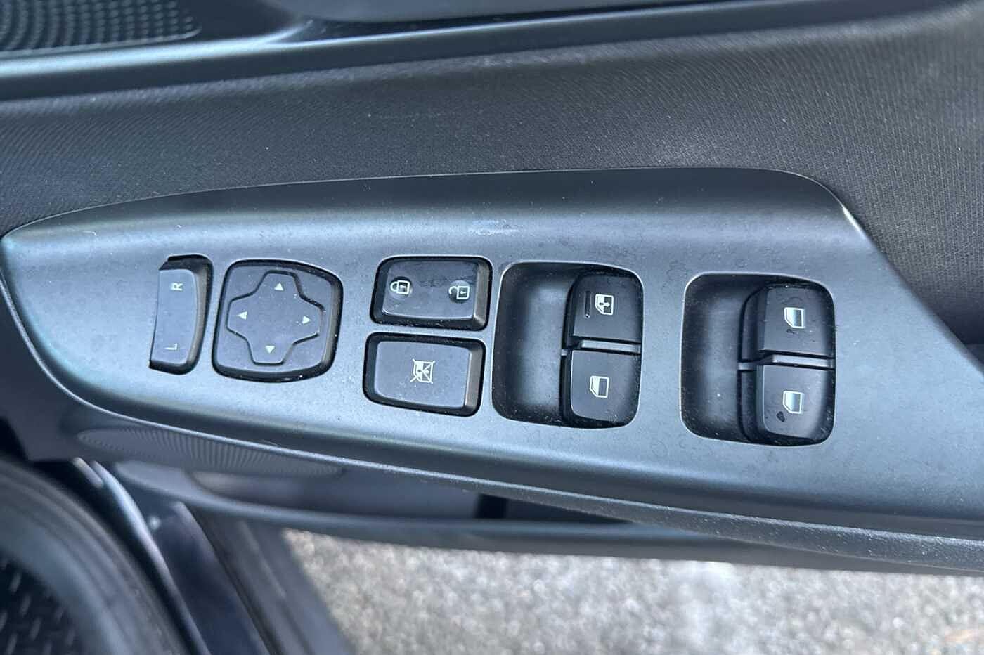 Used Hyundai KONA 2018 for sale - 77120339: Photo 15