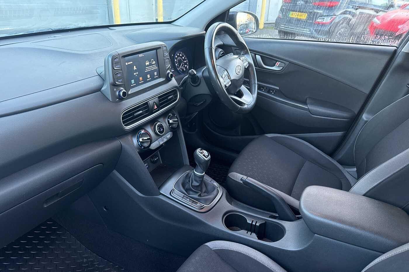 Used Hyundai KONA 2018 for sale - 77120339: Photo 2