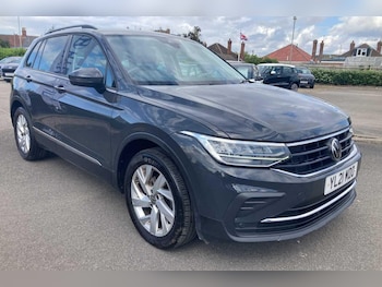 2021 (21) - 1.5 TSI 150 Life 5dr