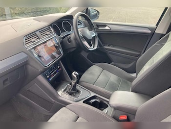 Used Volkswagen Tiguan 2021 for sale - 75858245: Photo