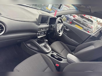 Used Hyundai KONA 2022 for sale - 76259488: Photo 2