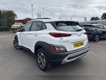 Used Hyundai KONA 2022 for sale - 76259488: Photo 3