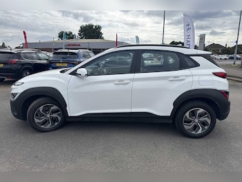 Used Hyundai KONA 2022 for sale - 76259488: Photo 4