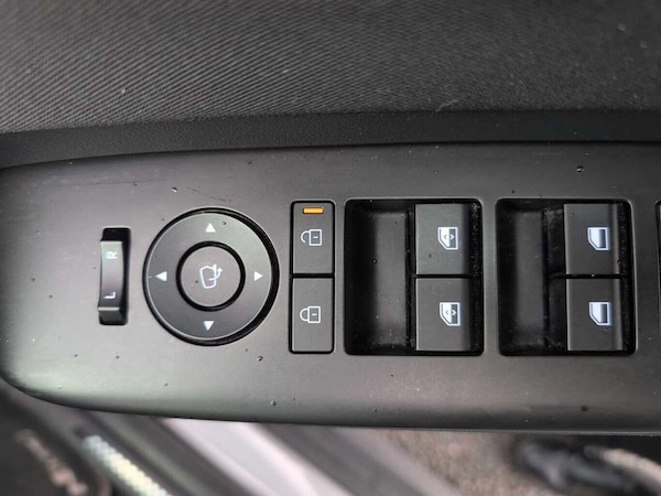 Used Hyundai KONA 2023 for sale - 76317878: Photo 26