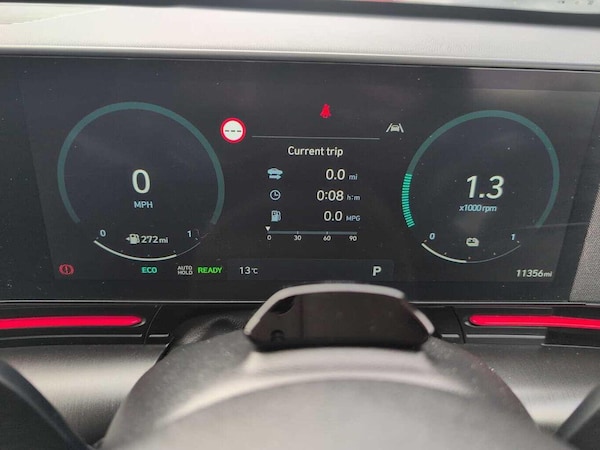 Used Hyundai KONA 2023 for sale - 76317878: Photo 32