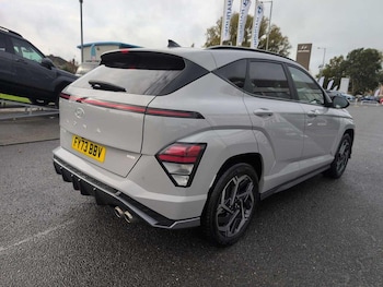 Used Hyundai KONA 2023 for sale - 76317878: Photo 4