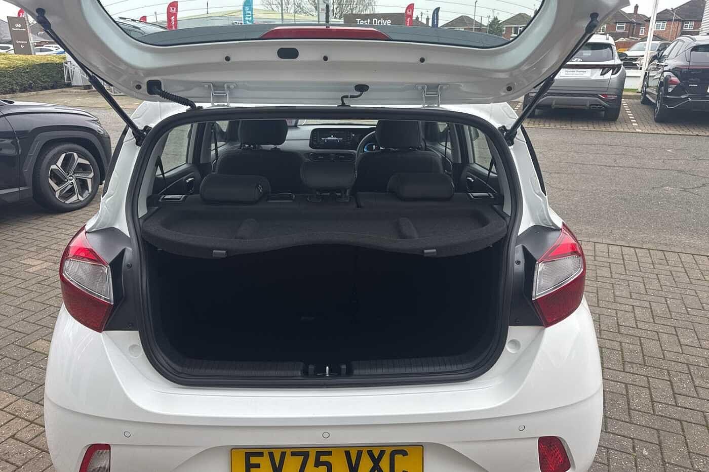 Used Hyundai i10 2025 for sale - 77049808: Photo 16