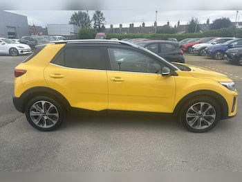 Used Kia Stonic 2023 for sale - 75826019: Photo