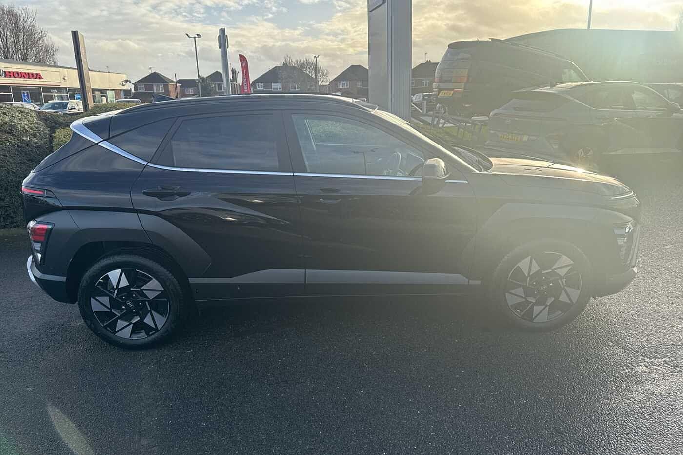 Used Hyundai KONA 2025 for sale - 77191630: Photo 4