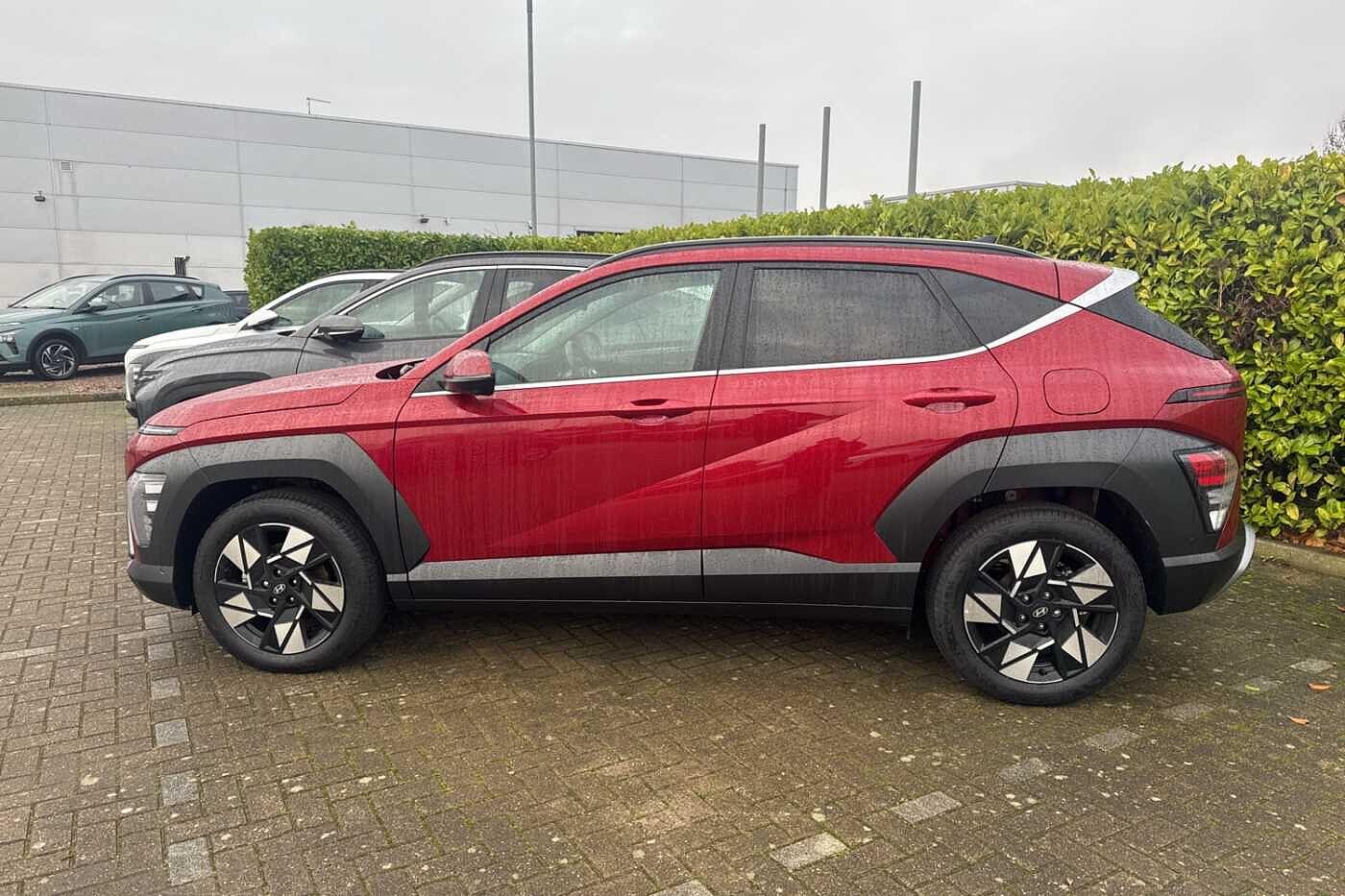 Used Hyundai KONA 2025 for sale - 76975451: Photo 4